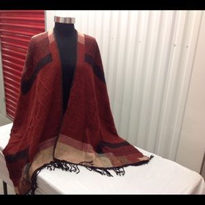 BEAUTIFUL FALL COLORS REVERSIBLE PONCHO ONE SIZE